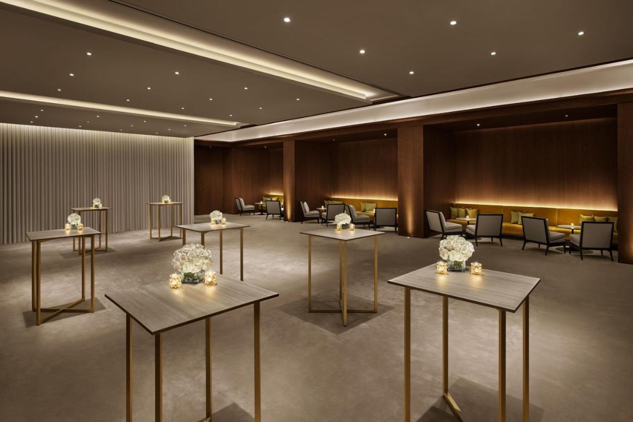 The Dubai Edition Экстерьер фото The Club at LSE