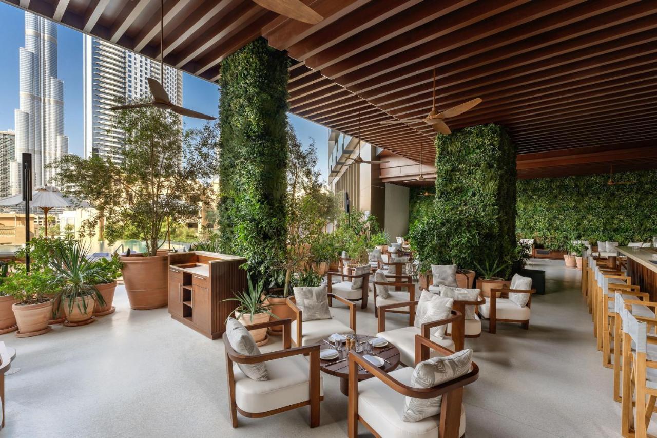 The Dubai Edition Экстерьер фото The Terrace at the Four Seasons Hotel