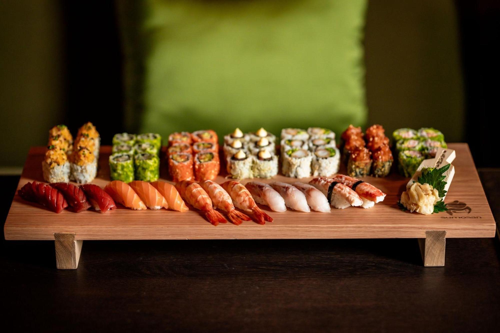 The Dubai Edition Экстерьер фото Sushi